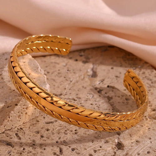 Aurora Rope Bangle